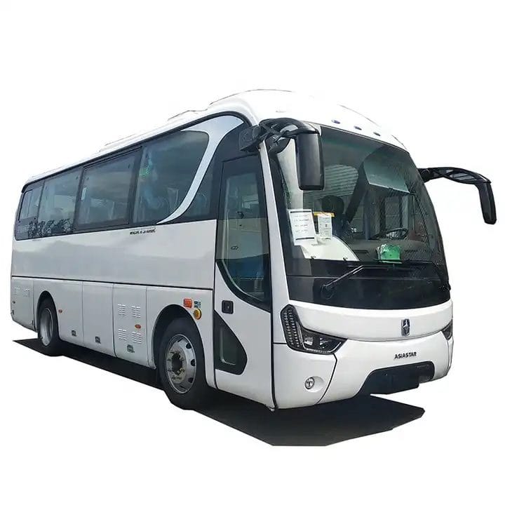 Minibús ejecutivo Mercedes Benz senior, Yutong o Higer para transporte de grupos en Santiago.